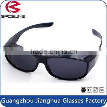 China Wholesale sunglass manufacturers shatterproof glasses sun shades fit over sunglasses