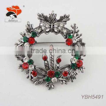 Fashion Vintage Crystal Wreath Brooch With Candles Decoration