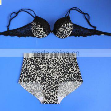 Latest White Milk Leopard Decorative and High Waist Seamless Underwear photo-4