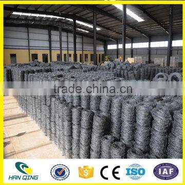 14x14 / 13-1/2x14 in stock electro galvanized barbed wire coil with best price