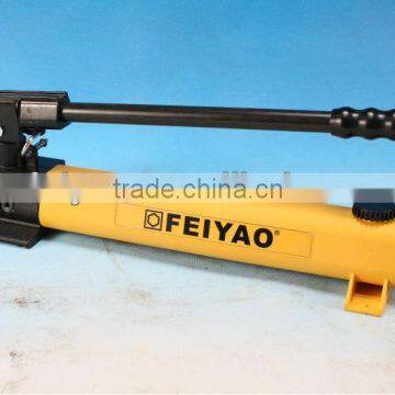 Lightweight hydraulic cylinder hand pump