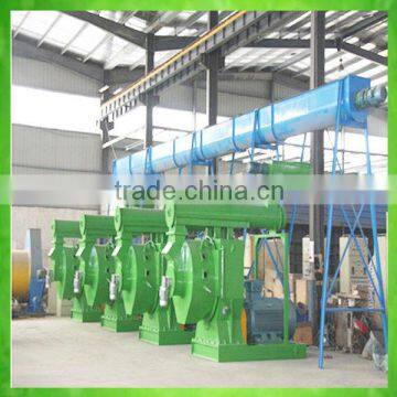 Energy efficient biomass pellet making machine