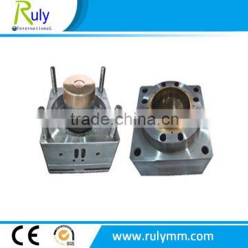 Plastic injection mold custom precision injection mold