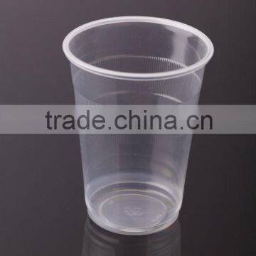 Plastic disposable cup