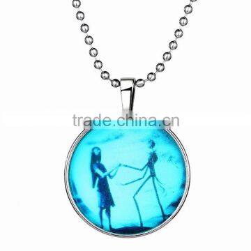 Wholesale online shop Amazon hot sale Christmas Halloween gift party glowing in the dark picture pendant glow necklaces jewelry