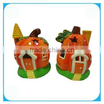 Yellow Ceramic Halloween Pumpkins In House Shape