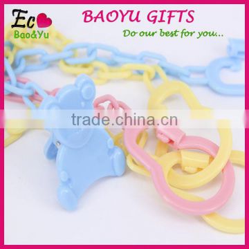 2015 Baby Products Animal Shaped Plastic Baby Pacifier Clip Holder