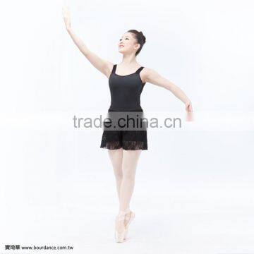 Lace Skirted Short photo-3