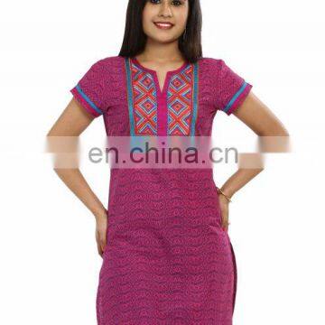 Manufacturer of Indian ethnic printed short sleeve designer lady kurti