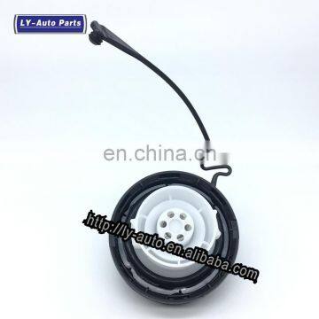 Auto Parts NEW Car Fuel Tank Petrol Gas Pistons TC 77300-33070 7730033070 For Lexus For Tacoma For 4Runner For Corolla 2.7L 4.0L