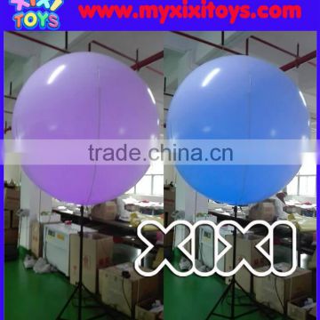 LED lighting balloon on tripod