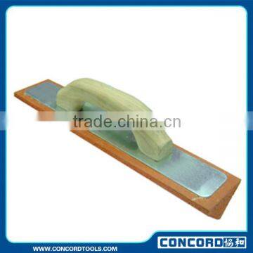 Triangular high density masonry float with wooden handle