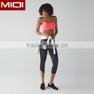 Hot Sale Fashionable Fitness Wear Custom Women Sport Top Designer Sports Bra With High Quality Fabric