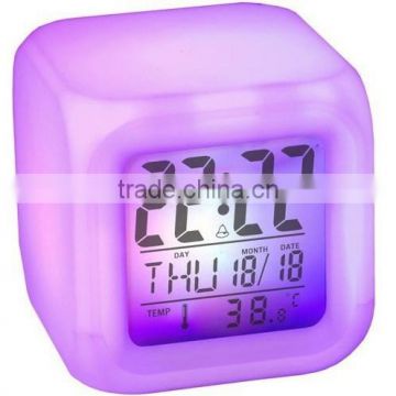 2016 hot sale 7 leds glowing led color change digital alarm clock & color changing cube clock