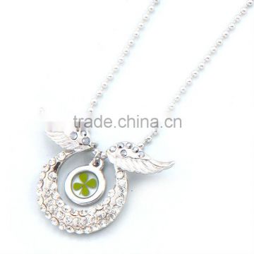 Genuine natural lucky 4 leaf clover pendant