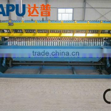 Concrete fence mesh making machine