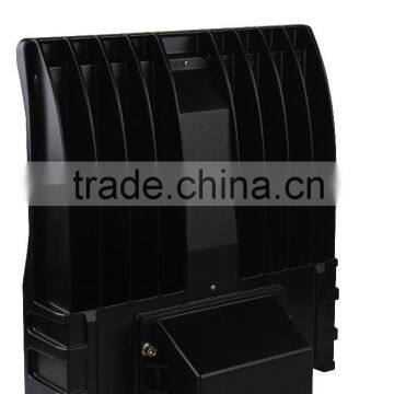 Hot Selling New Design 100w UL CUL DLC Led Wall Pack With Mean Well Driver as Outdoor Wall Light photo-2