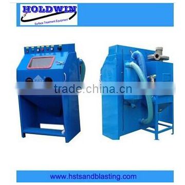 Wet sandblasting machine