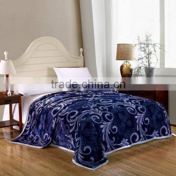 Fashion design printing flannal blanket