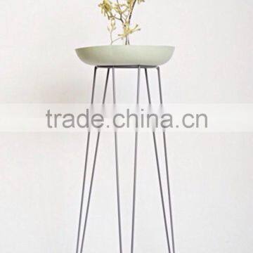 Wholesale fancy design indoor metal iron wire flower display stand