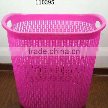 Square plastic laundry basket hamper