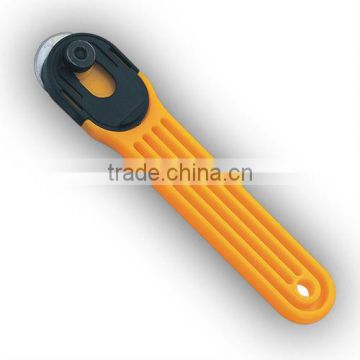 Auto retractable utility knife good for promotion use