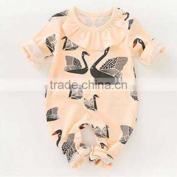 Wholesale baby long sleeve swan printed rompers for 0-1 years old