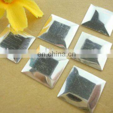 2013 13x13mm square fashion quality glue nailheads stud