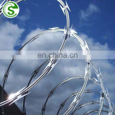 Hot dip galvanizing razor barbed wire for pakistan