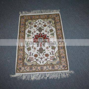 Hight quality silk carpet hand knotted silk prayer rug