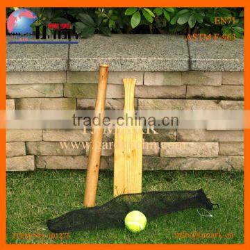 OUTDOOR WOODEN GARDEN CRICKET SET GAME