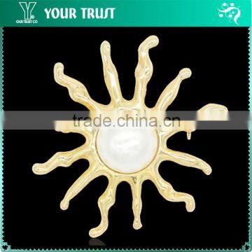 Simple Sun White Pearl Gold Metal Wedding Vintage Decorative Brooches