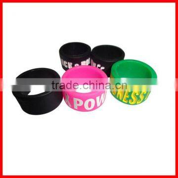 Wholesale Cheap Single Colour Fashion Silicone Rubber Finger Ring