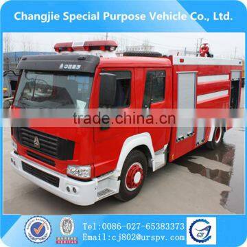 6 seats 4*2 mini fire truck Sino Howo8t water tank