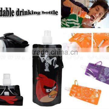 Foldable drinking bottle