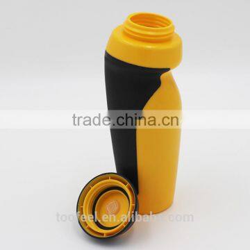 Promotional 2016 necessary 600ml PE customer's logo sports water bottle bpa free,wholesale food grade material water bottle