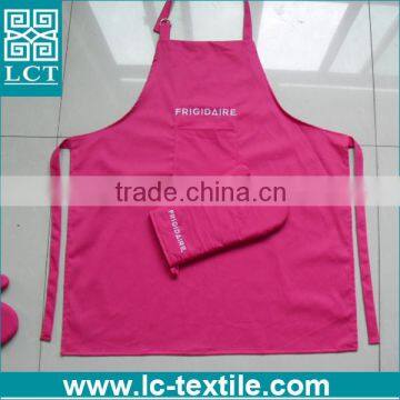 made in china produces and customizes pink canvas gloves abd aprons