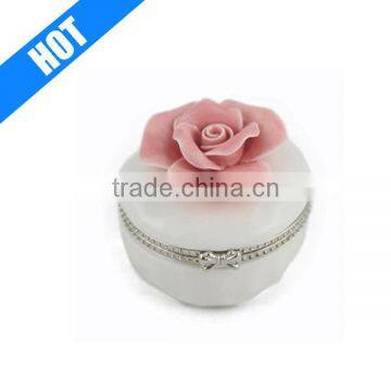 Custom White Porcelain Jewelry Box Necklace Keepsake Box