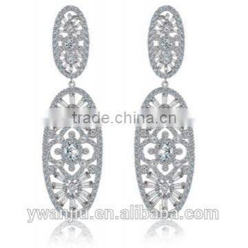 Wholesale Stock Small Order Fashion Women Hollow Garland Zircon Earrings