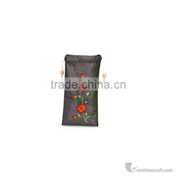 HOT SALE !!! Embroidery Handmade Glasses Bag, Brocade Withdraw Bag, Flower Pattern Handicraft in Vietnam photo-4