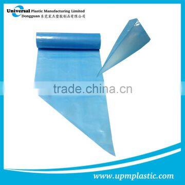 Disposable food grade LDPE cake piping bags in roll