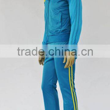 Female Sports Wear With Mesh Panel Polytricot Sets With Hood