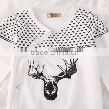 S60693B 2017 Autumn Baby Jumpsuits Newborn Boys Girls Romper Deer Head Long-sleeved Heart Printed Baby Coverall photo-2