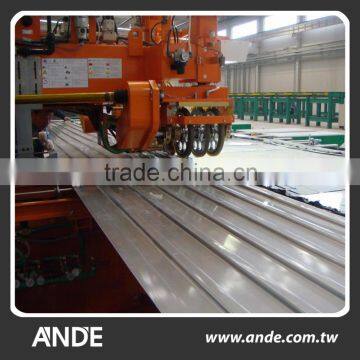 Made in Japan Corrugated Sheets Seam Welding Machine for Train photo-4