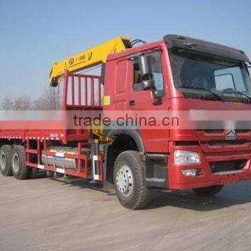 SINOTRUK HOWO Mounted Boom Truck Crane Truck With 15 Tons