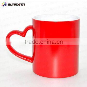 Red color glossy finish heat sensitive mug magic cup ,personalized magic mug