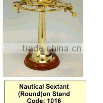 Nautical sextant