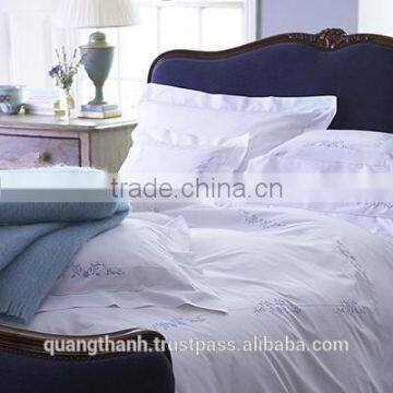 Hand embroidery bedding set