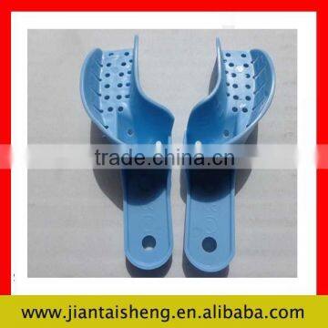 Plastic dental impression tray