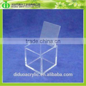 DDW-0162 Trade Assurance Clear Gift Box